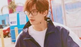 娱乐爆料许嵩是哪一期的,揭秘娱乐爆料背后的精彩一幕